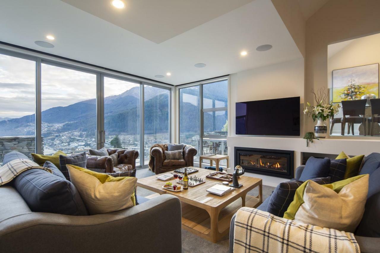 Lago Infinito By Sotheby'S Luxury Rental Homes 퀸즈타운 외부 사진