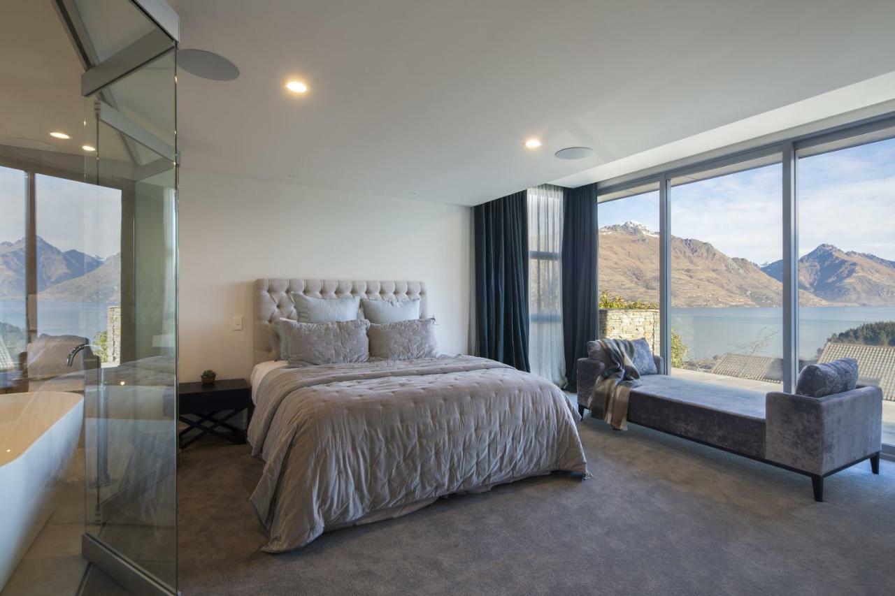 Lago Infinito By Sotheby'S Luxury Rental Homes 퀸즈타운 외부 사진